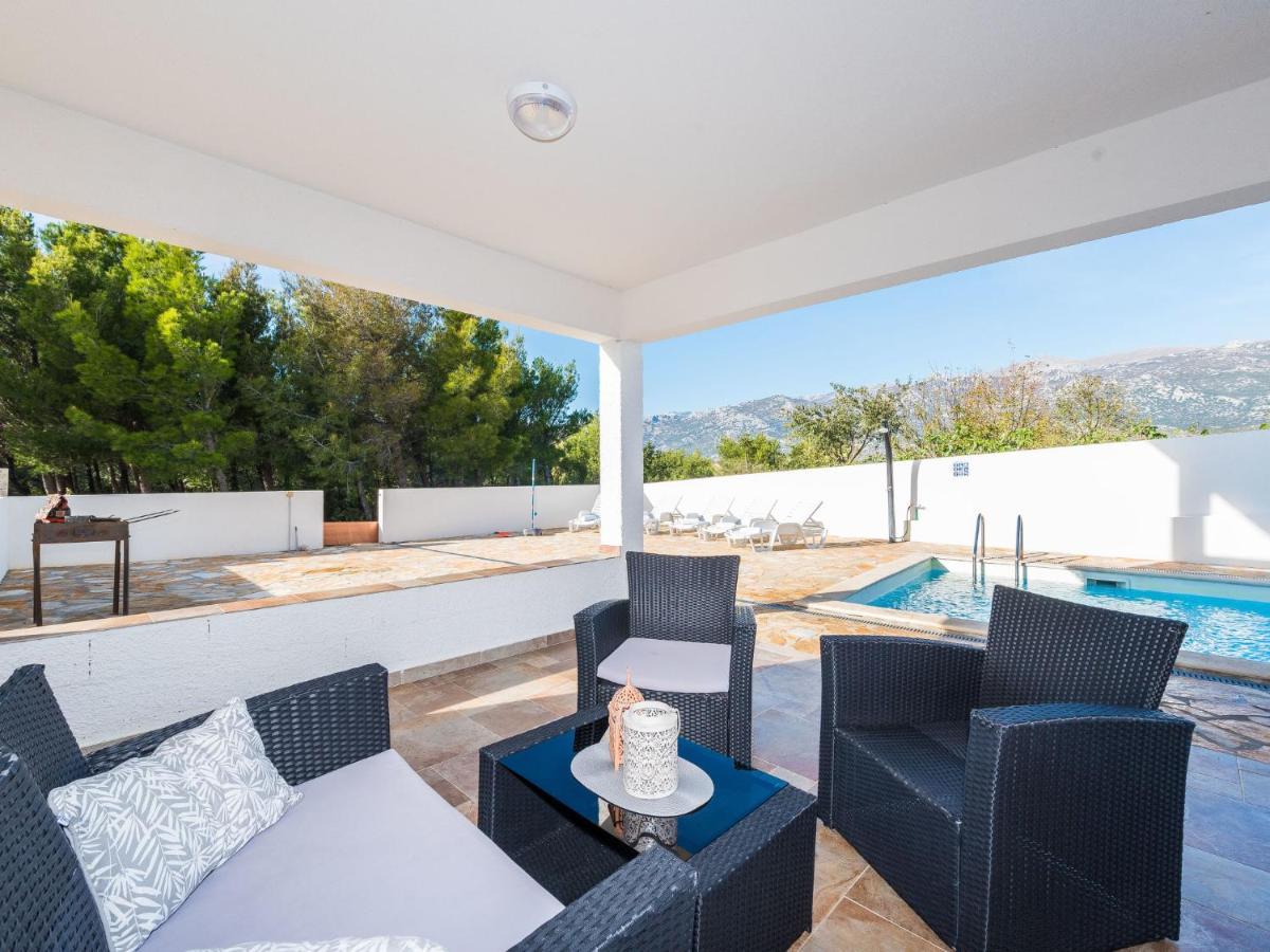 Holiday Home Velebit By Interhome Rovanjska Exteriör bild