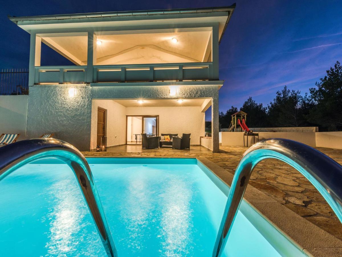 Holiday Home Velebit By Interhome Rovanjska Exteriör bild